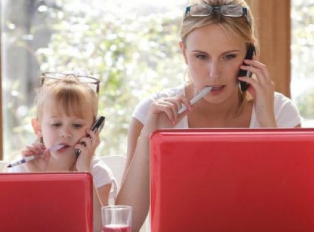 Как не “разорваться” между семьей и работой: советы психолога с Кропивницкого